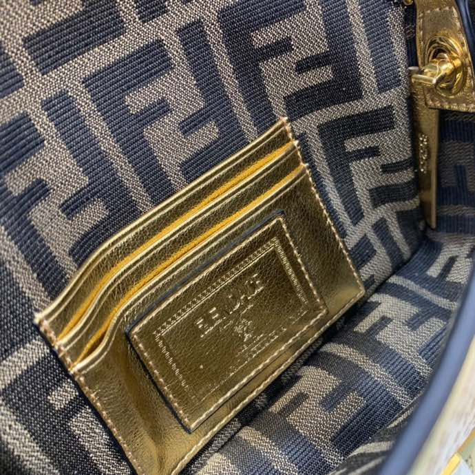 Glamy - VAR Bags - 235