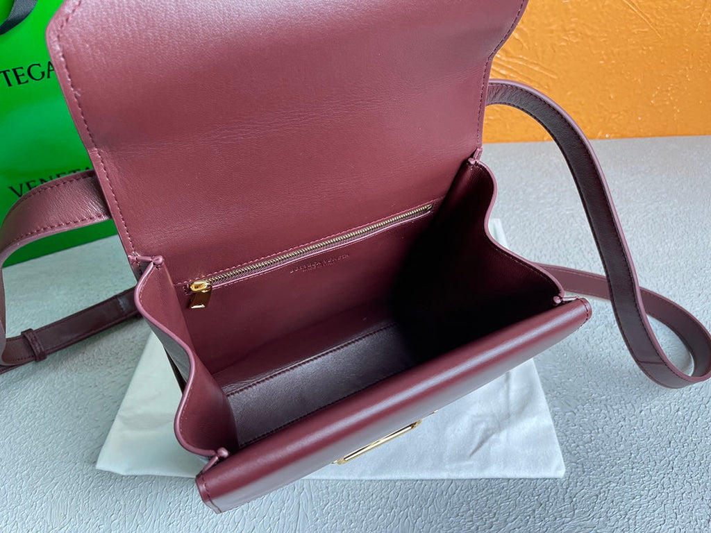 GLAMI Clip Bag Purple, For Women, WomenÃƒÂ¢Ã¢â€šÂ¬Ã¢â€žÂ¢s Bags 9in/23cm