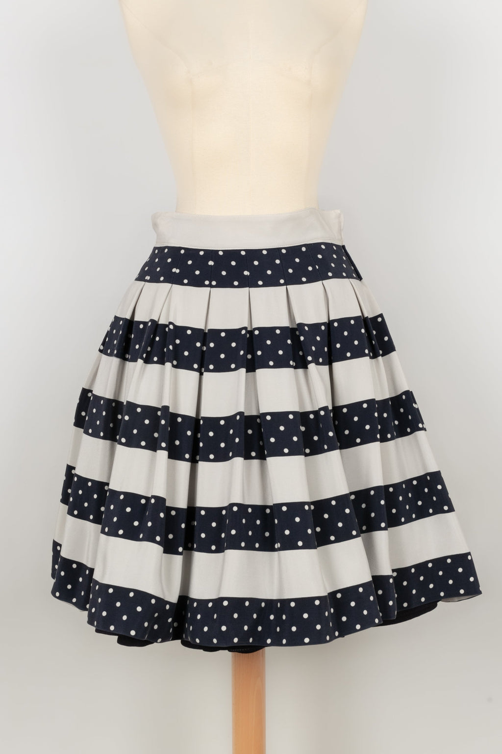 Jupe ÃƒÆ’Ã‚Â  pois Valentino EtÃƒÆ’Ã‚Â© 1992