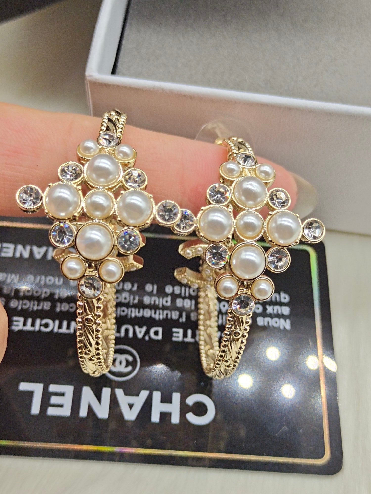 EN - Lux Earring CHL 070