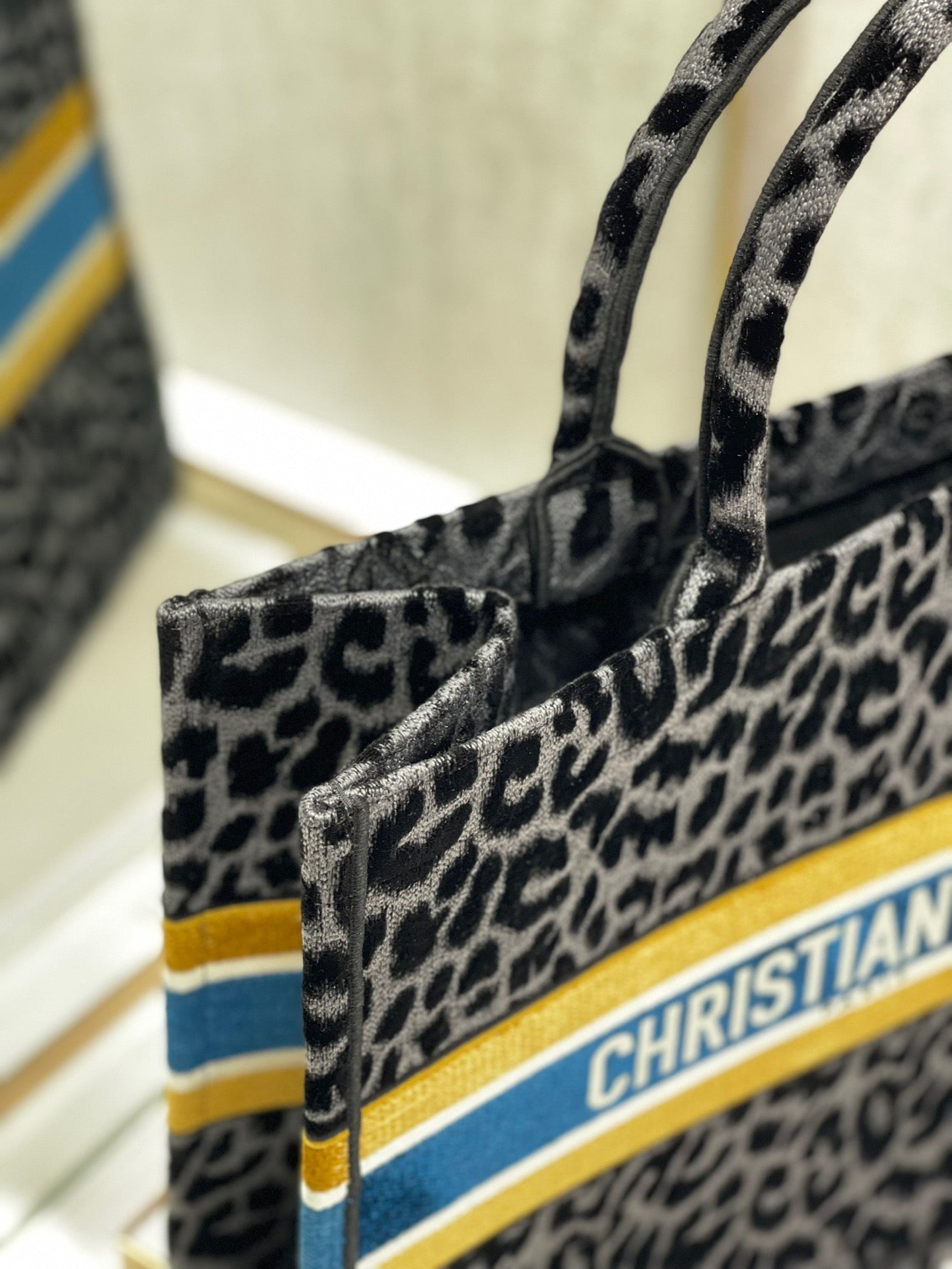 GLAMI Large Book Tote Blue Multicolor, For Women, WomenÃ¢â‚¬â„¢s Handbags 16.5in/42cm CD