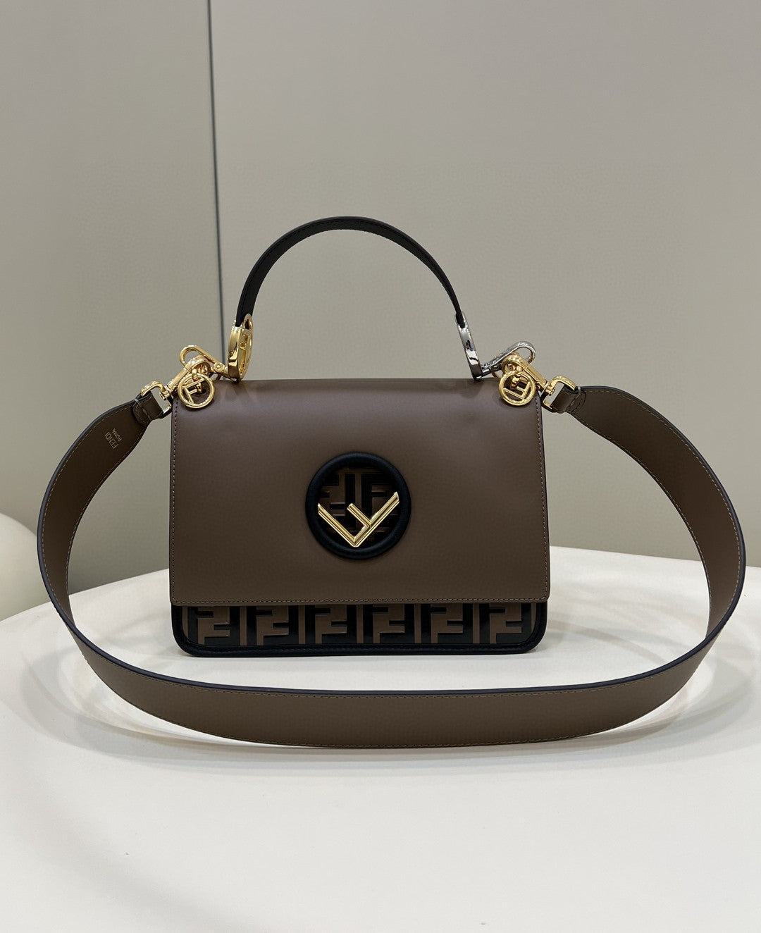 FI Kan I F MeGLAMIum Brown Bag For Woman 18cm/7in 8BT284A651F13VK