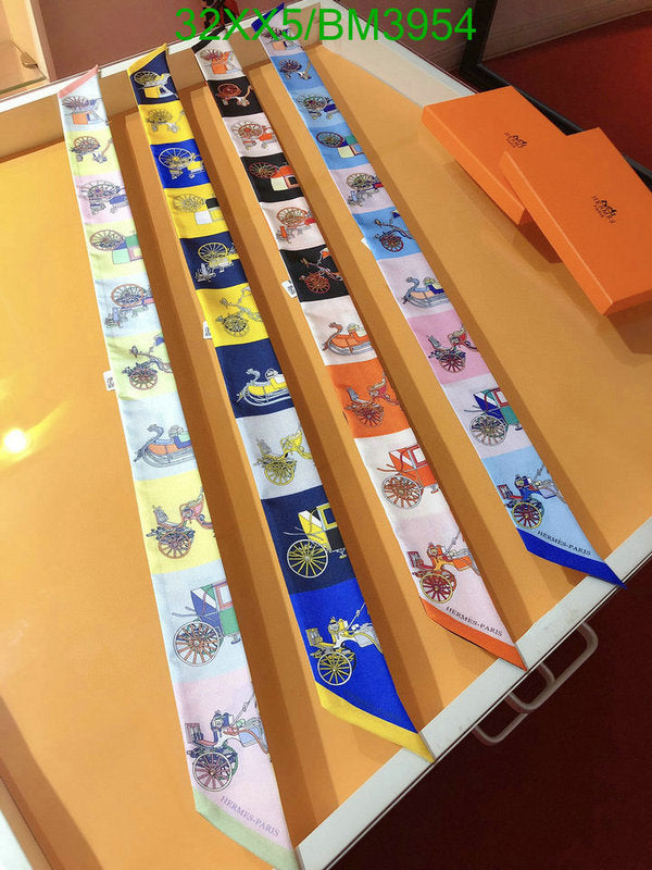 SAMC - HMS Scarves - 232