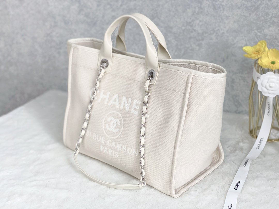 CHLSmall Shopping Bag Silver Hardware Cream For Women, Women’s Handbags, Shoulder Bags 15.2in/39cm AS3257