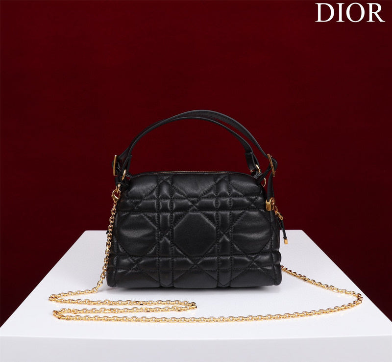 ELE - Dir Bags - 1710