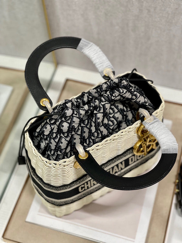 ELE - Dir Bags - 1398