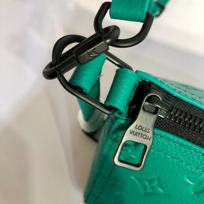 LOV2 Bags - Luxurious Bags  1909