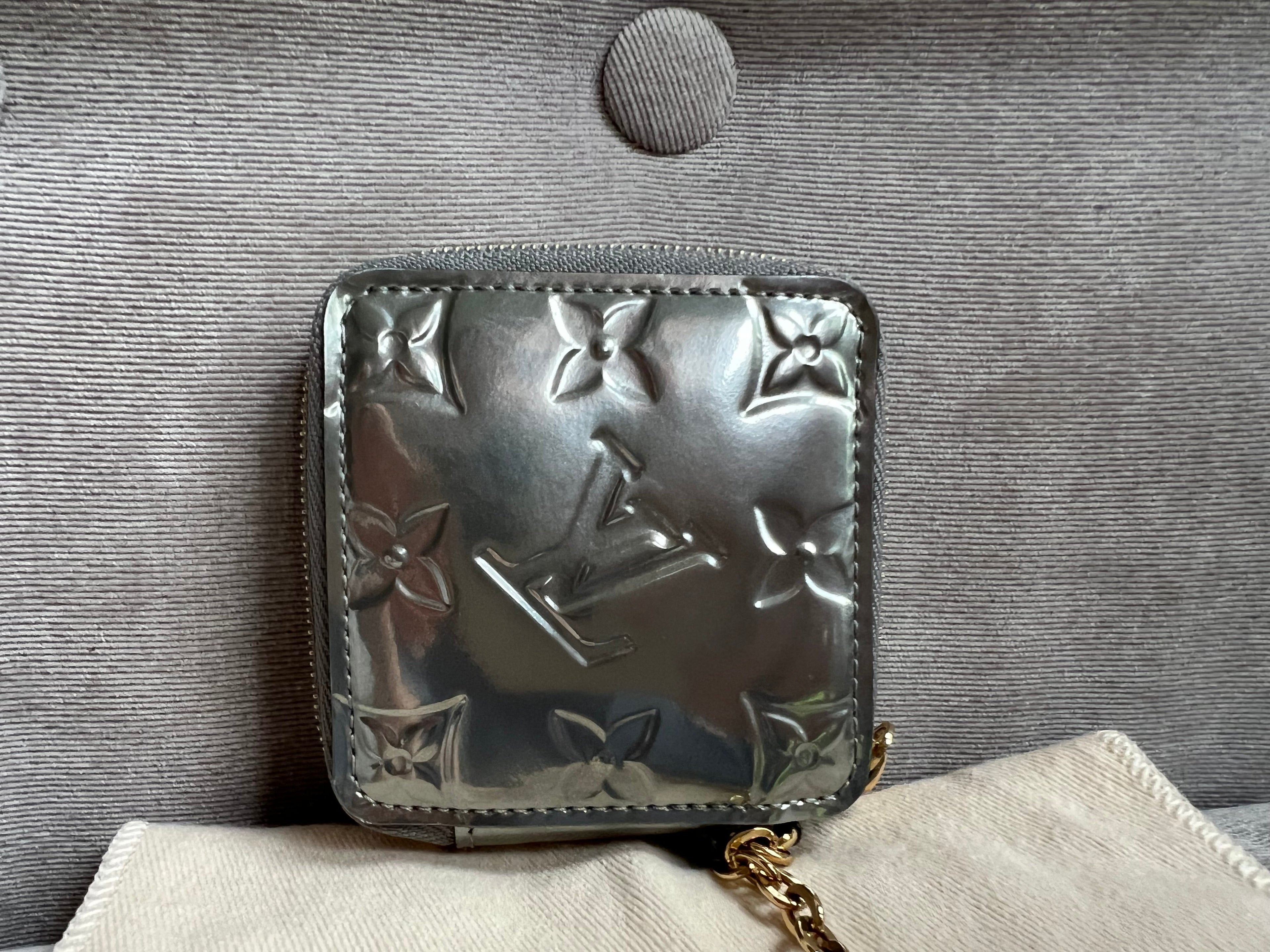 Louis Vuitton Porte Monnaie Carre Limited Edition Flower Vernis (RRP £425)