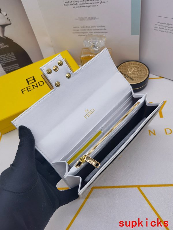 Glami- - Mix Wallets - 640