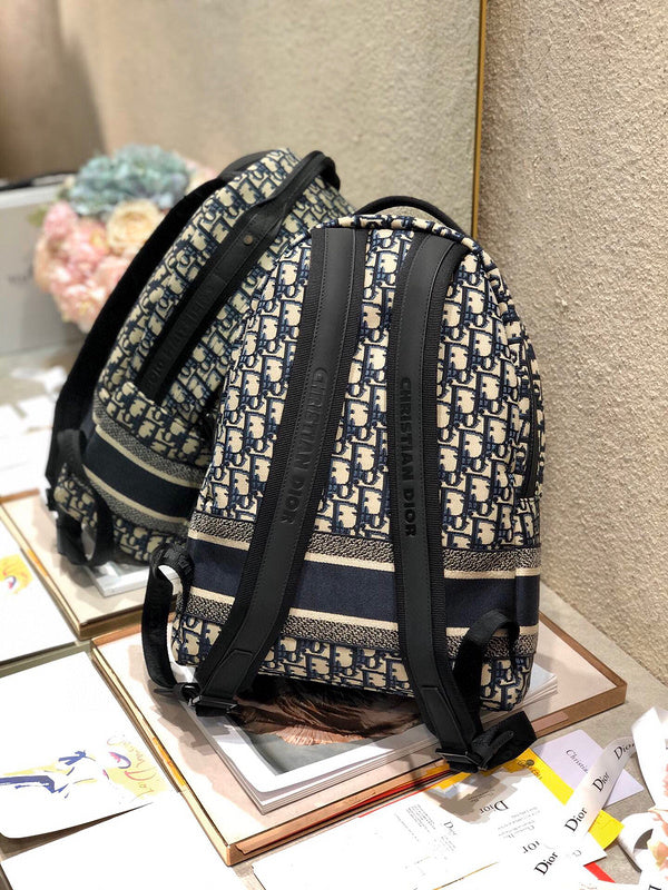 ELE - Dir Bags - 1901