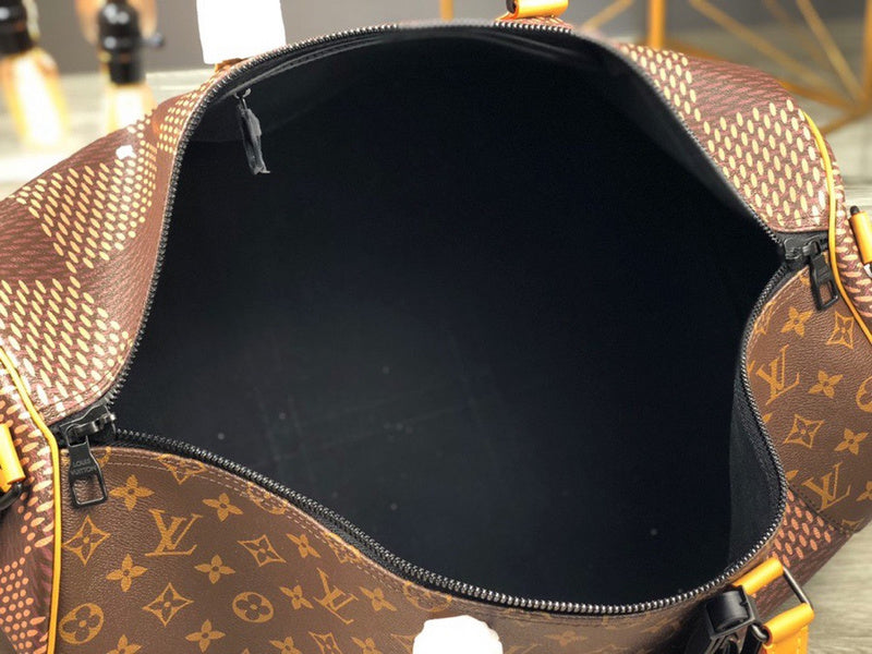 LOV2 Bags - Luxurious Bags  1717