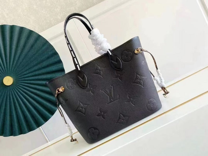 LOV2 Bags - Luxurious Bags  1729
