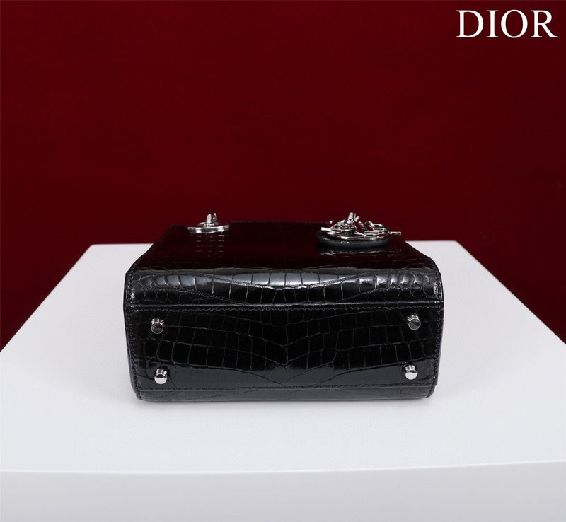 ELE - Dir Bags - 1650