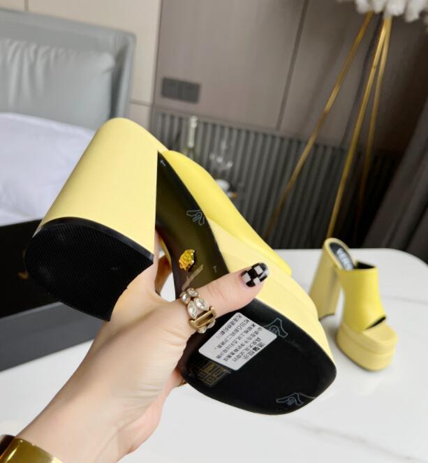 SAMC - VAR Women Shoes - 176