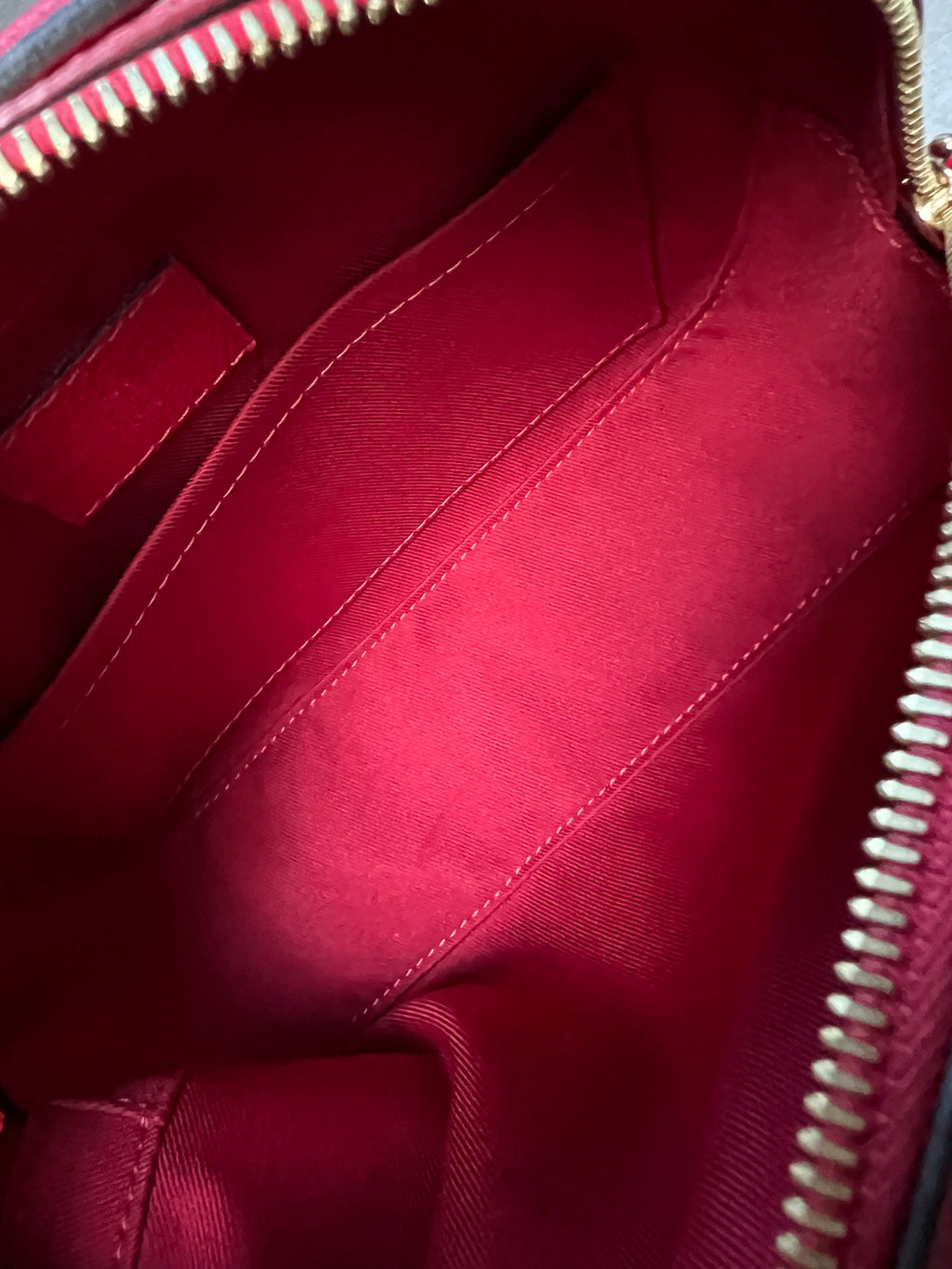 Louis Vuitton Saintonge Red Empreinte (RRP £1520)