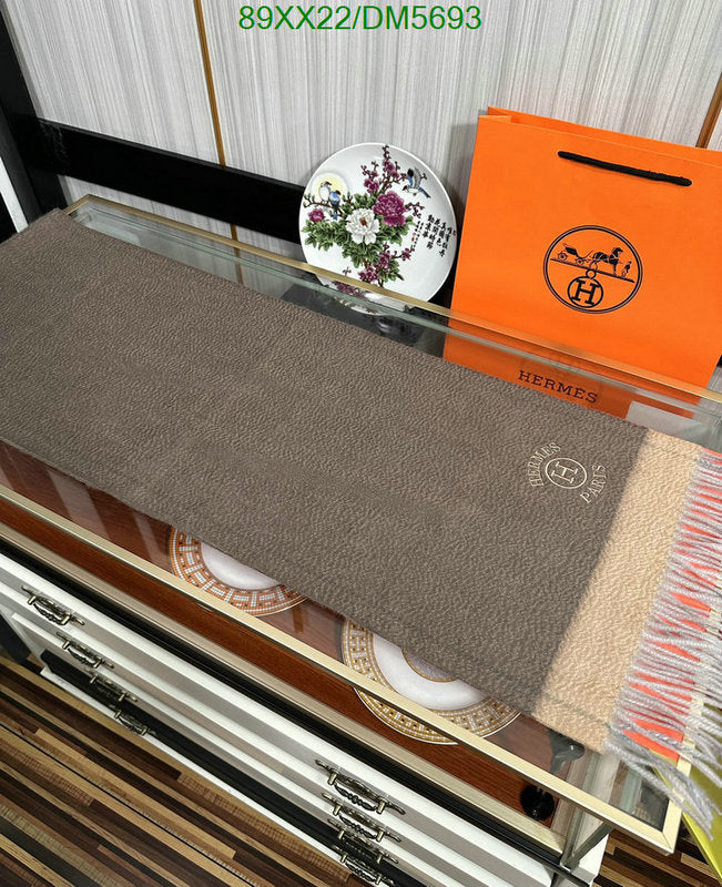 SAMC - HMS Scarves - 079