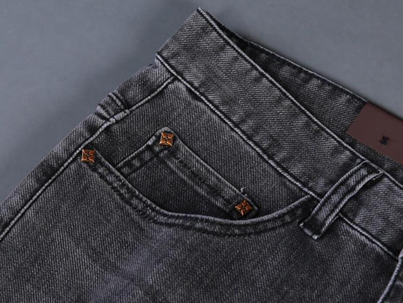 SAMC - AMIR Clothes - 038