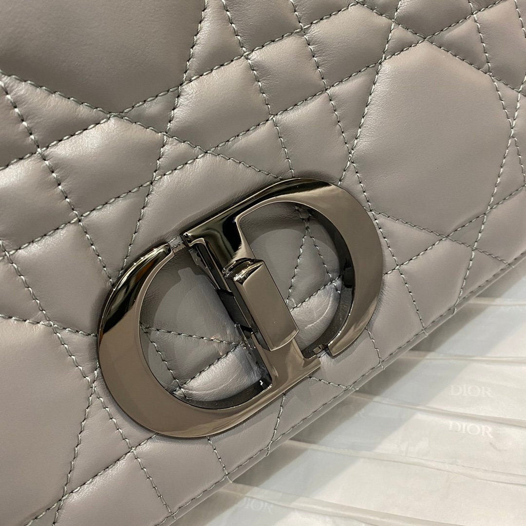 GLAMI Large Caro Bag Grey Padded Macrocannage, Dark Grey, For Women WomenÃ¢â‚¬â„¢s Handbags, Crossbody Bags, 28cm CD
