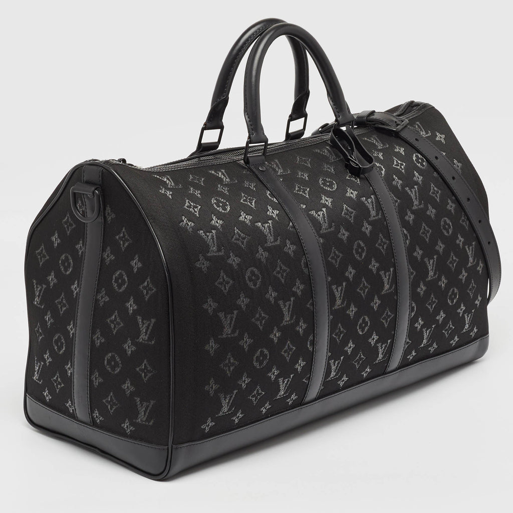 Louis Vuitton Monogram Light Up Keepall Bandouliere 50 Bag..