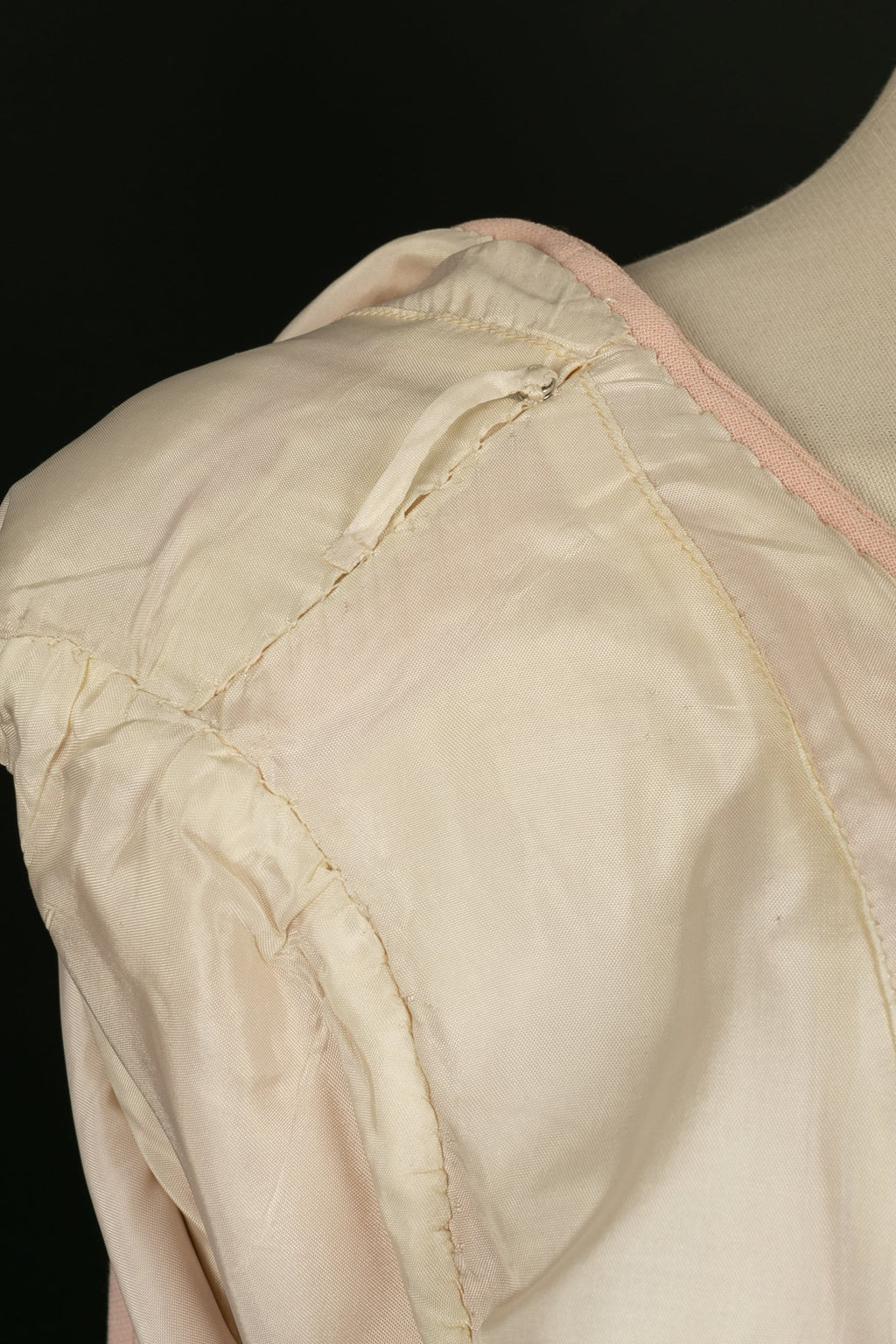 Robe rose CourrÃƒÆ’Ã‚Â¨ges