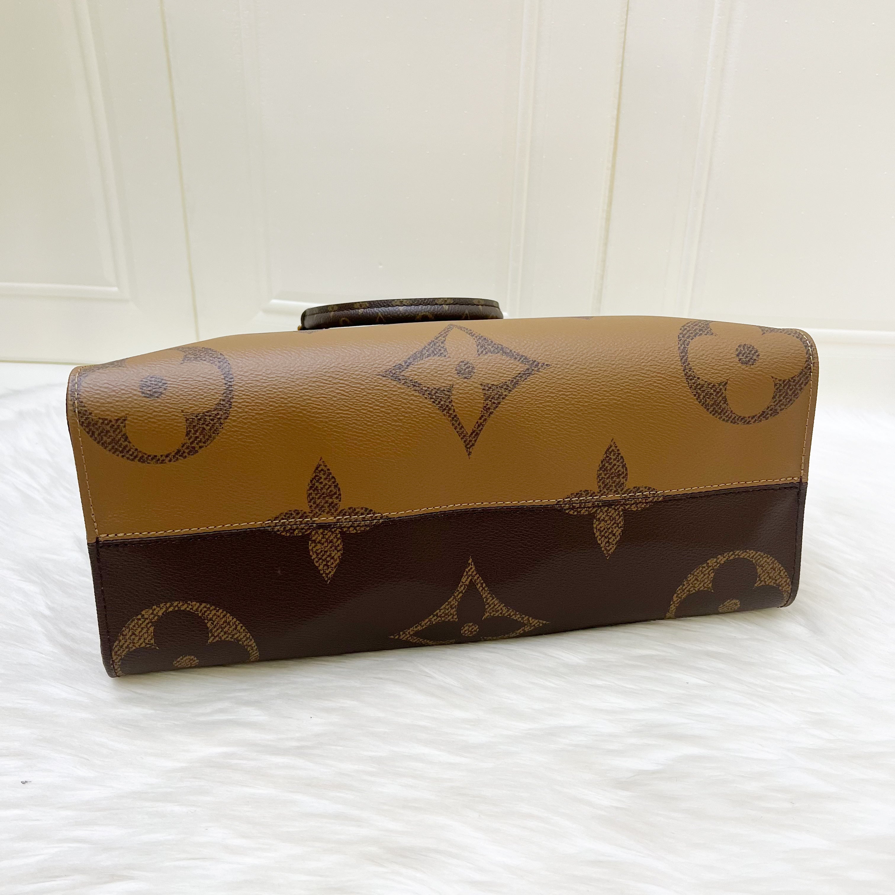 LV Onthego MM in Reverse Monogram Canvas and GHW