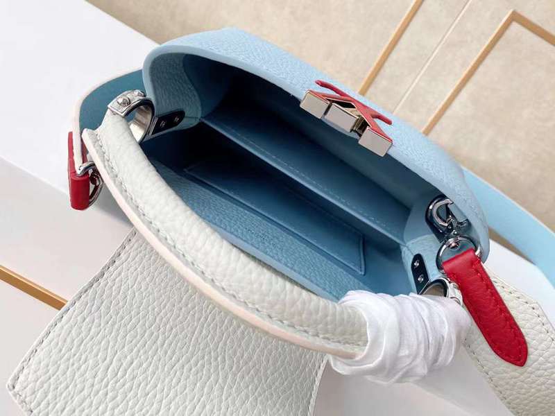 LOV2 Bags - Luxurious Bags  1091