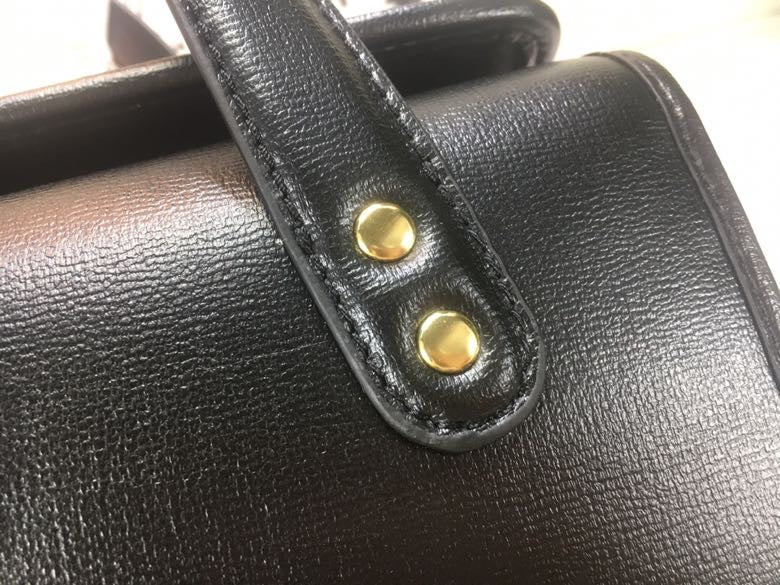 EN - Luxury Bags GCI 563