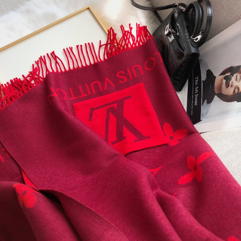 EN - Luxury LUV  Scarf 012
