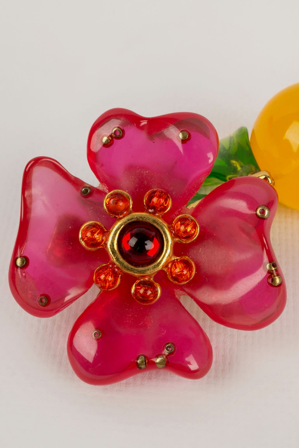 Broche "Fleur" Christian Lacroix