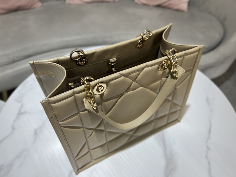 ELE - Dir Bags - 2120