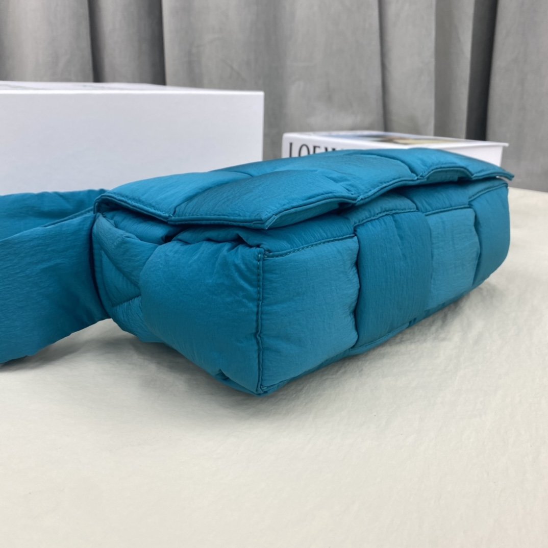 GLAMI Padded Tech Cassette Bag For Women 11.8in/30cm In Blue 628951VBO814634