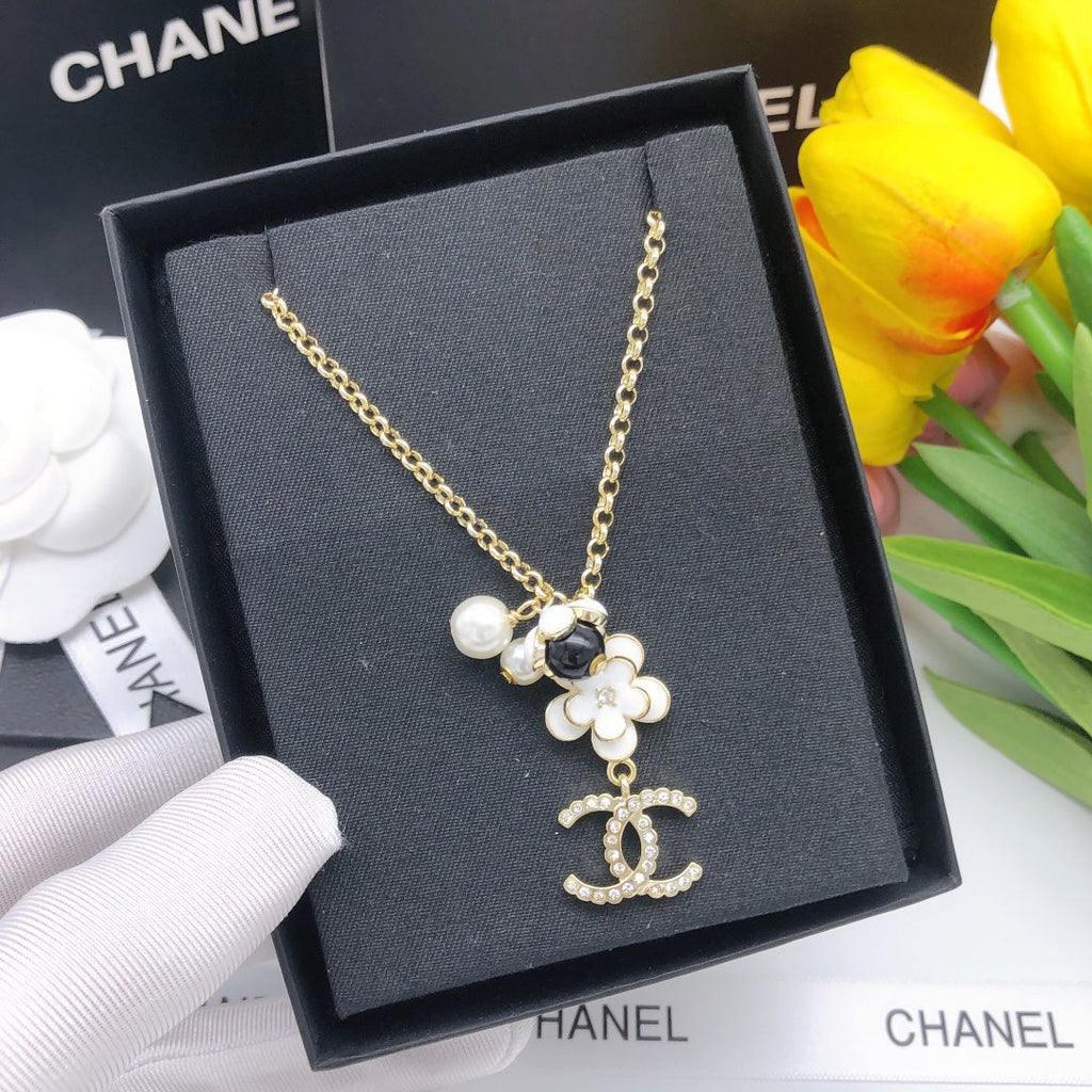 EN - Lux Necklace CHL006