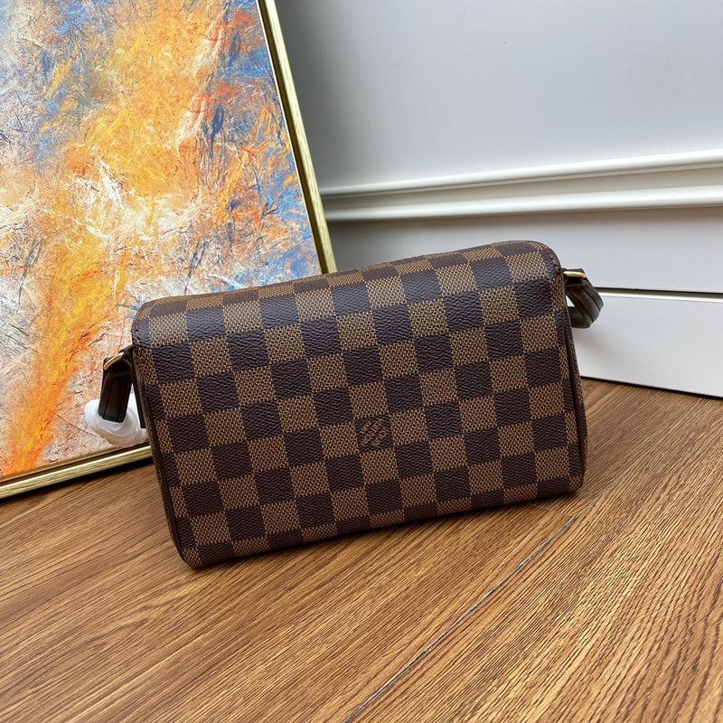LOV2 Bags - Luxurious Bags  1714