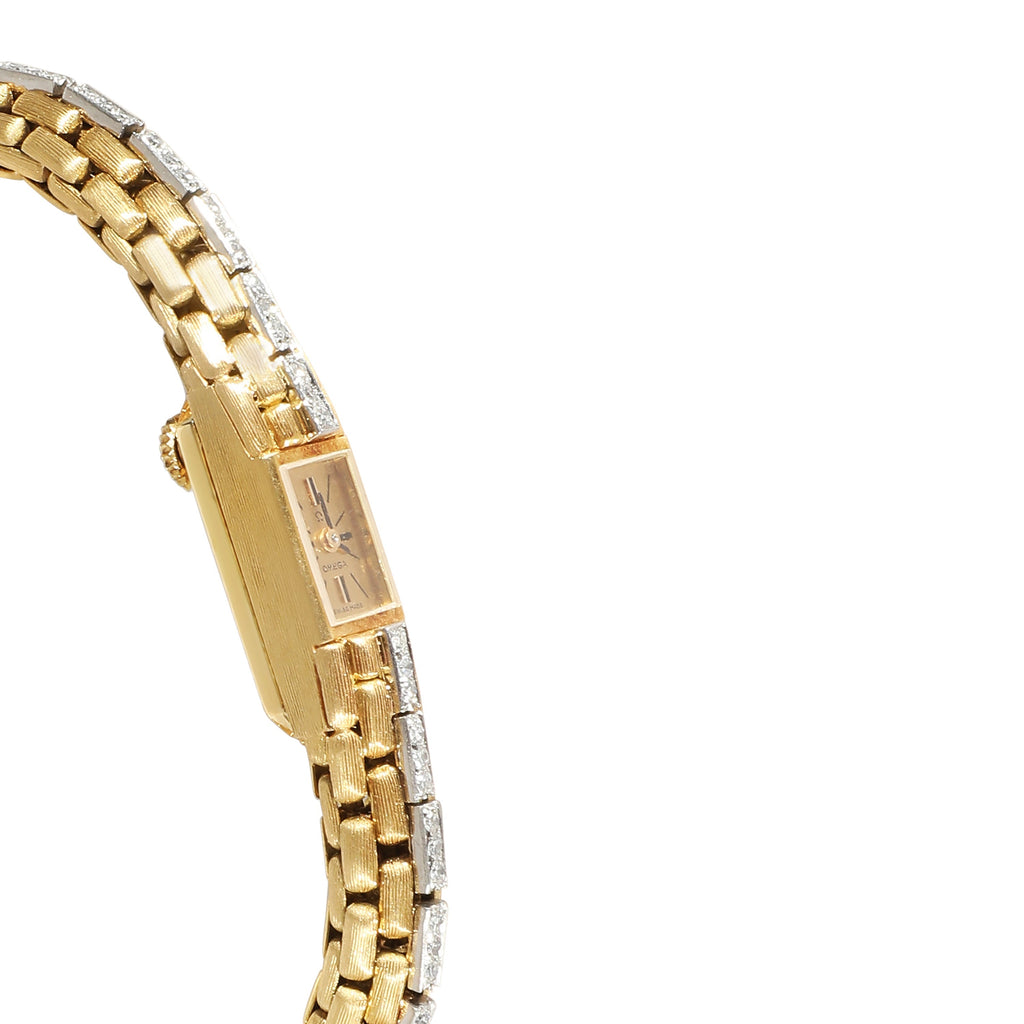 OMEGA Ladies Vintage Dress Watch in 18K Yellow Gold