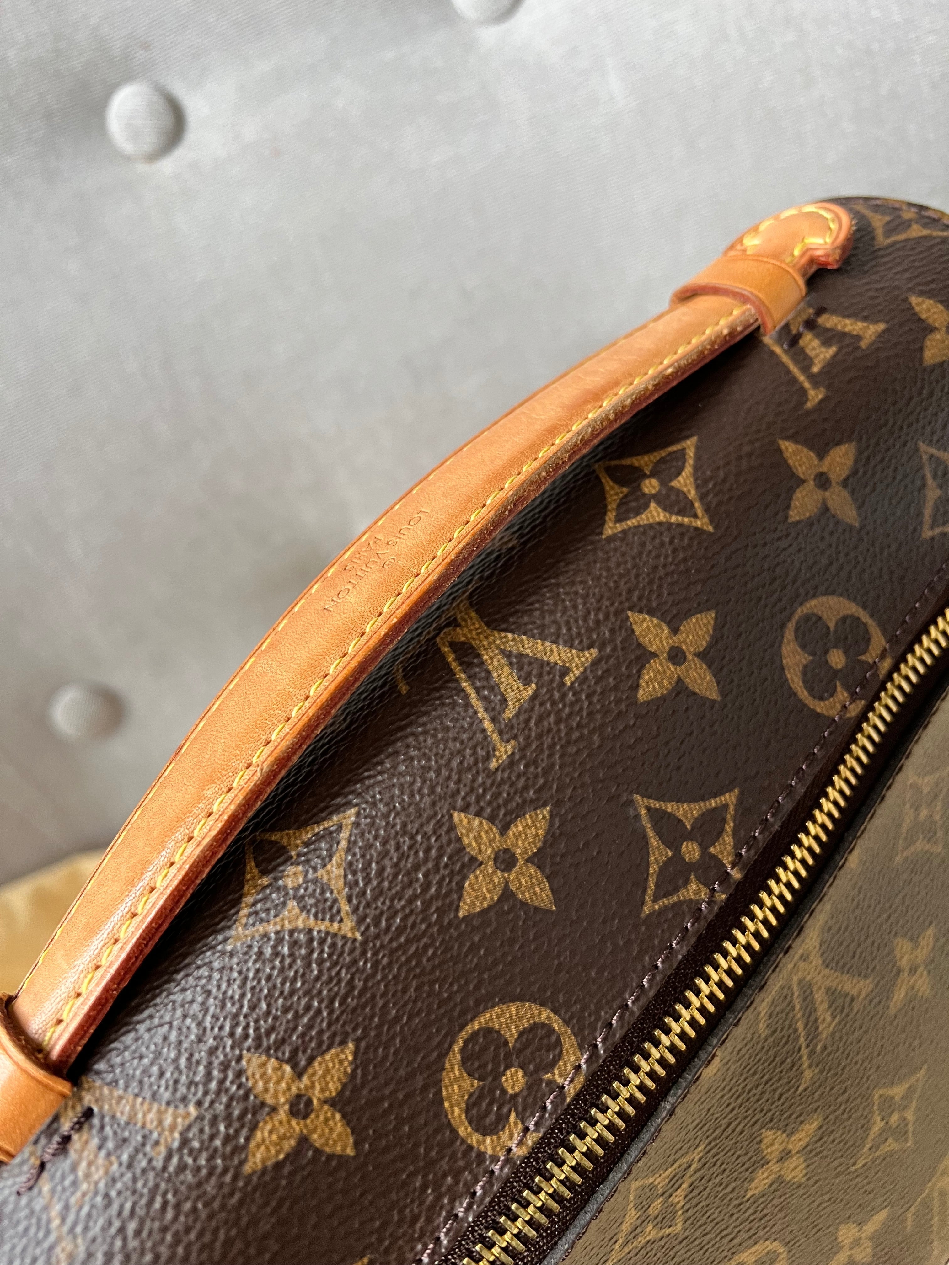 Louis Vuitton Pochette Metis Monogram (RRP £1,970)
