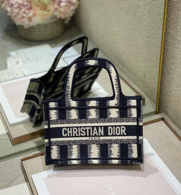 SAMCC - DOR Bags - 373