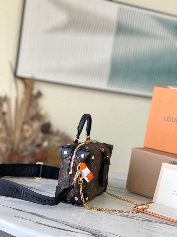 Fashion Lu-Vi bags - 4432