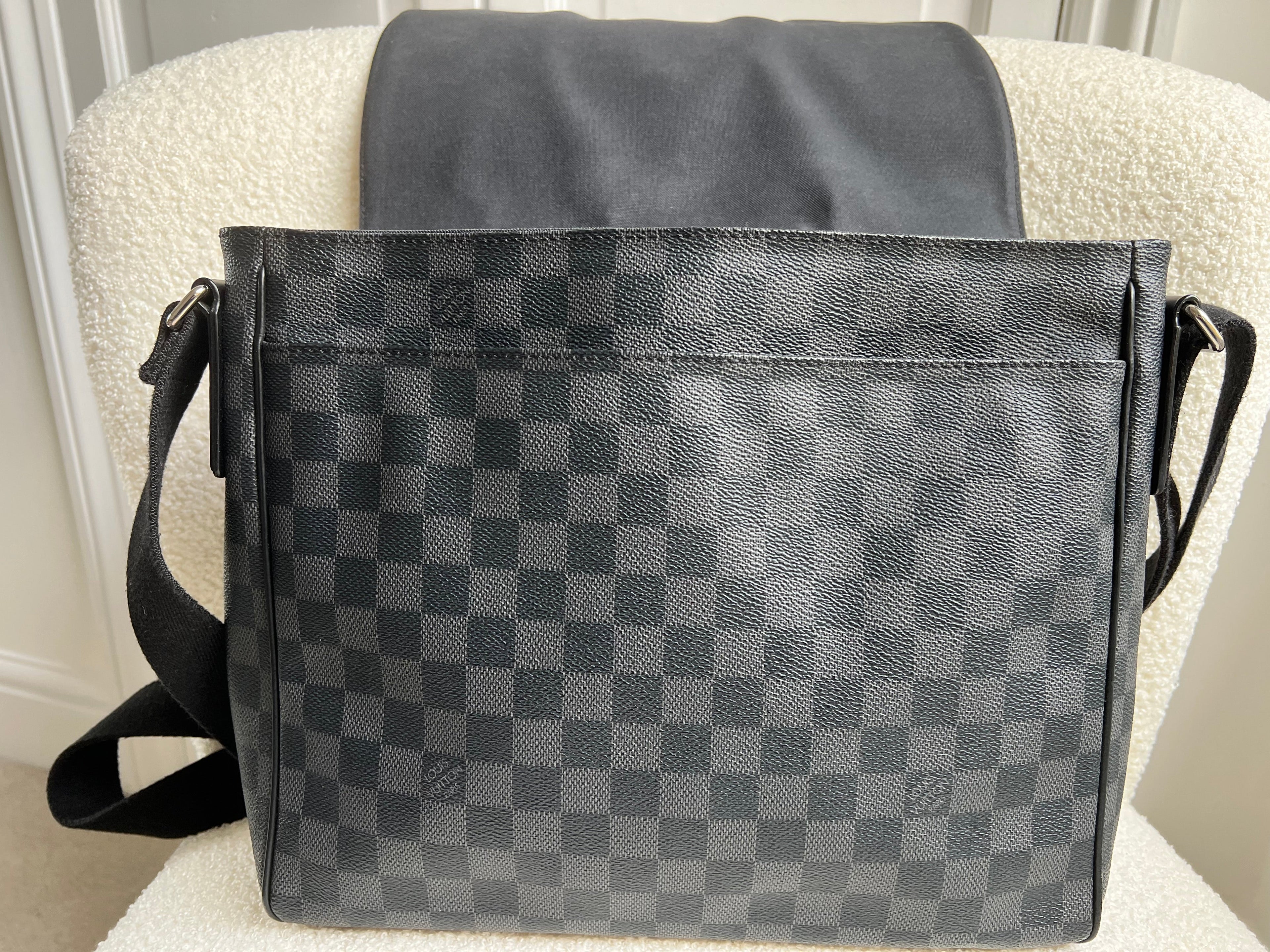 Louis Vuitton PM District Messenger Bag Damier Graphite