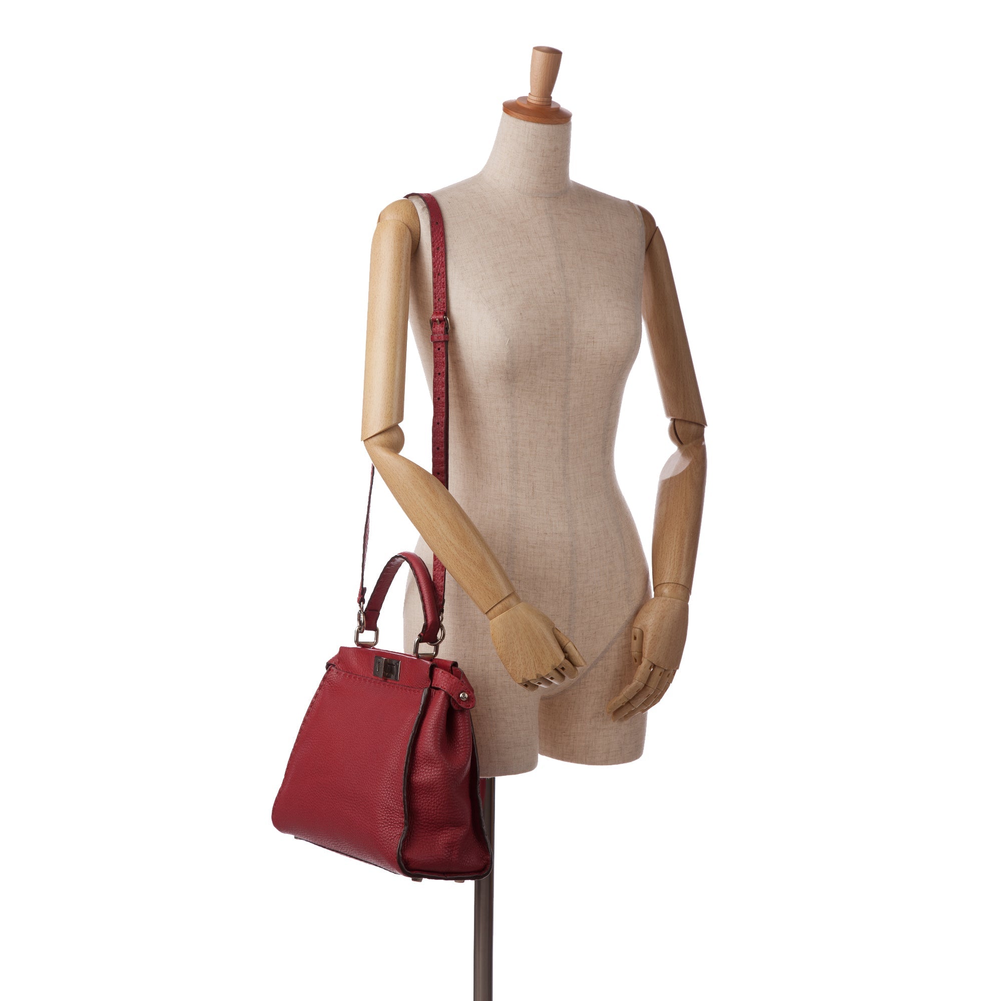 Fendi Selleria Peekaboo Medium Red