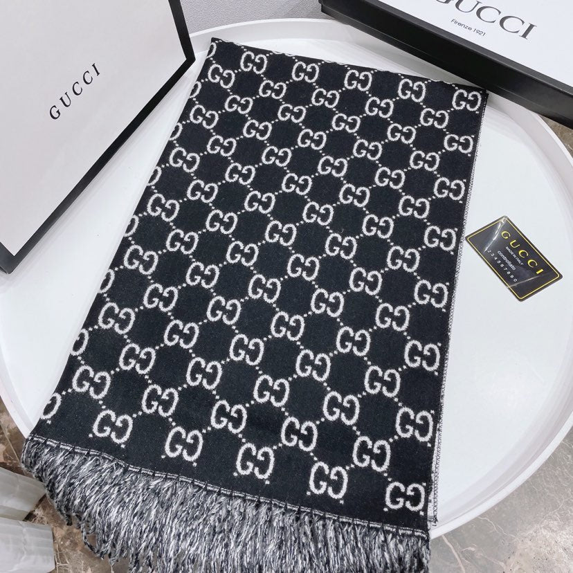 EN - Luxury GCI Scarf 016