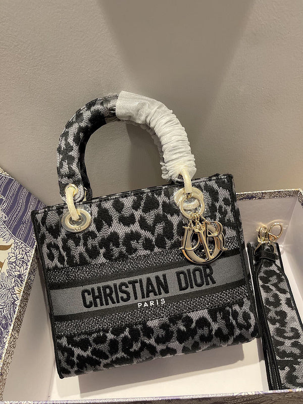 ELE - Dir Bags - 2595