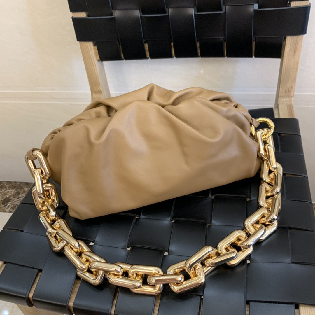 GLAMI Chain Pouch For Women 12.2in/31cm In Camel 620230VCP402618