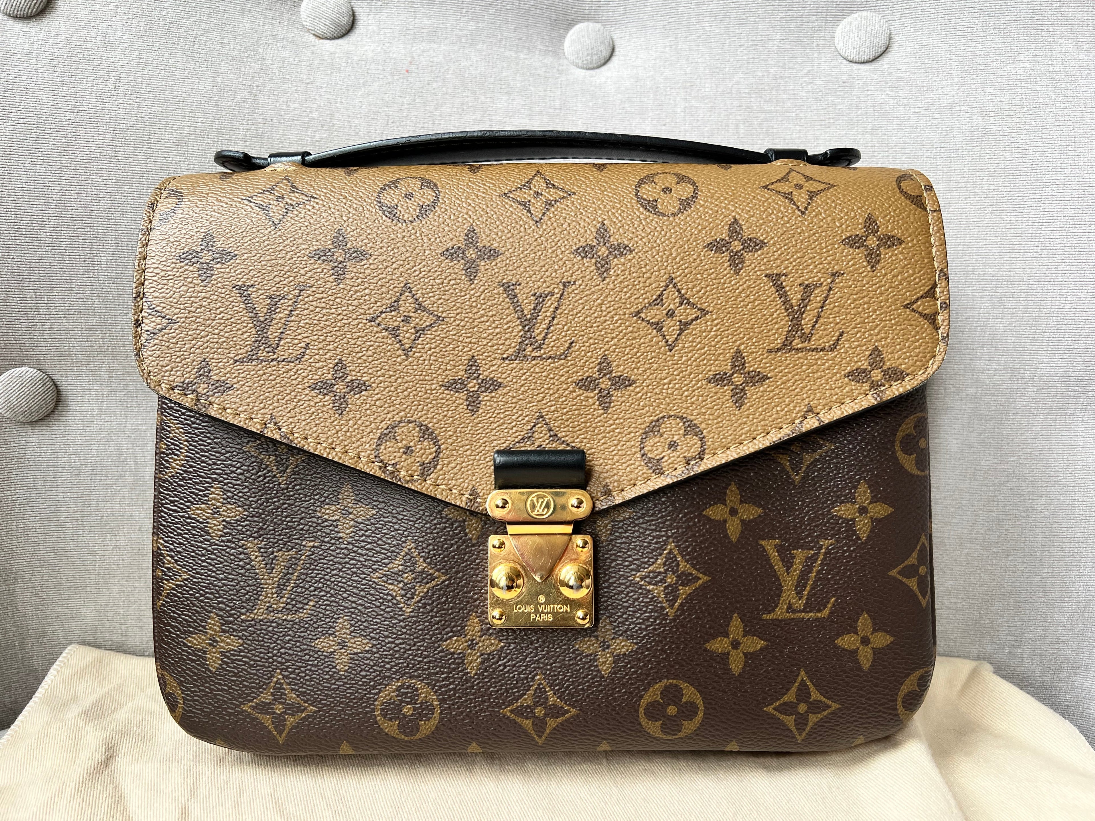 Louis Vuitton Pochette Metis Reverse Monogram (RRP £1,970)