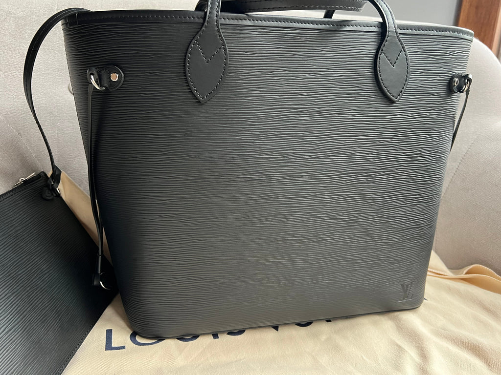 Louis Vuitton Neverfull MM Black Epi Leather (RRP £1,740)