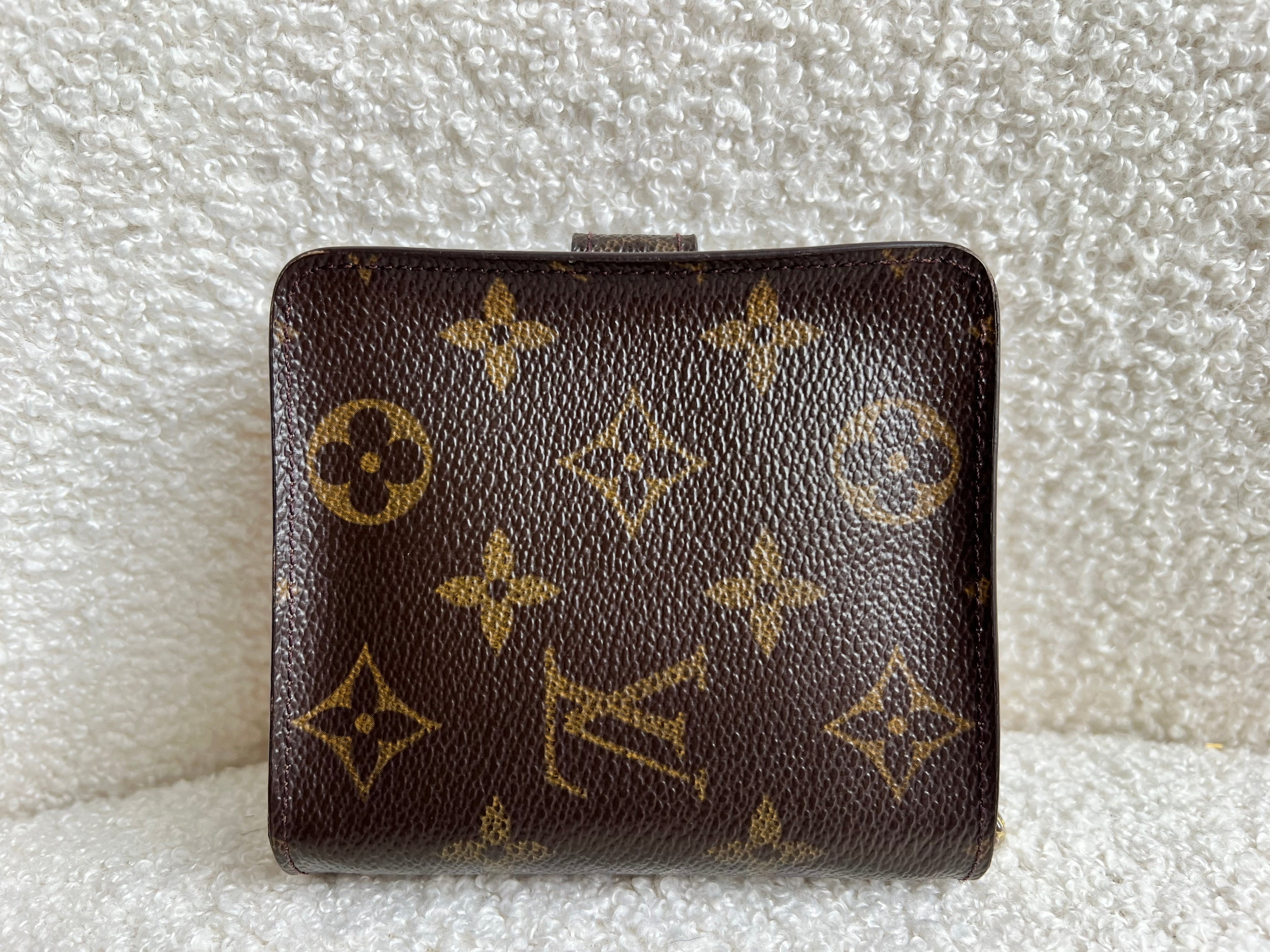 Louis Vuitton Monogram Small Bifold Wallet