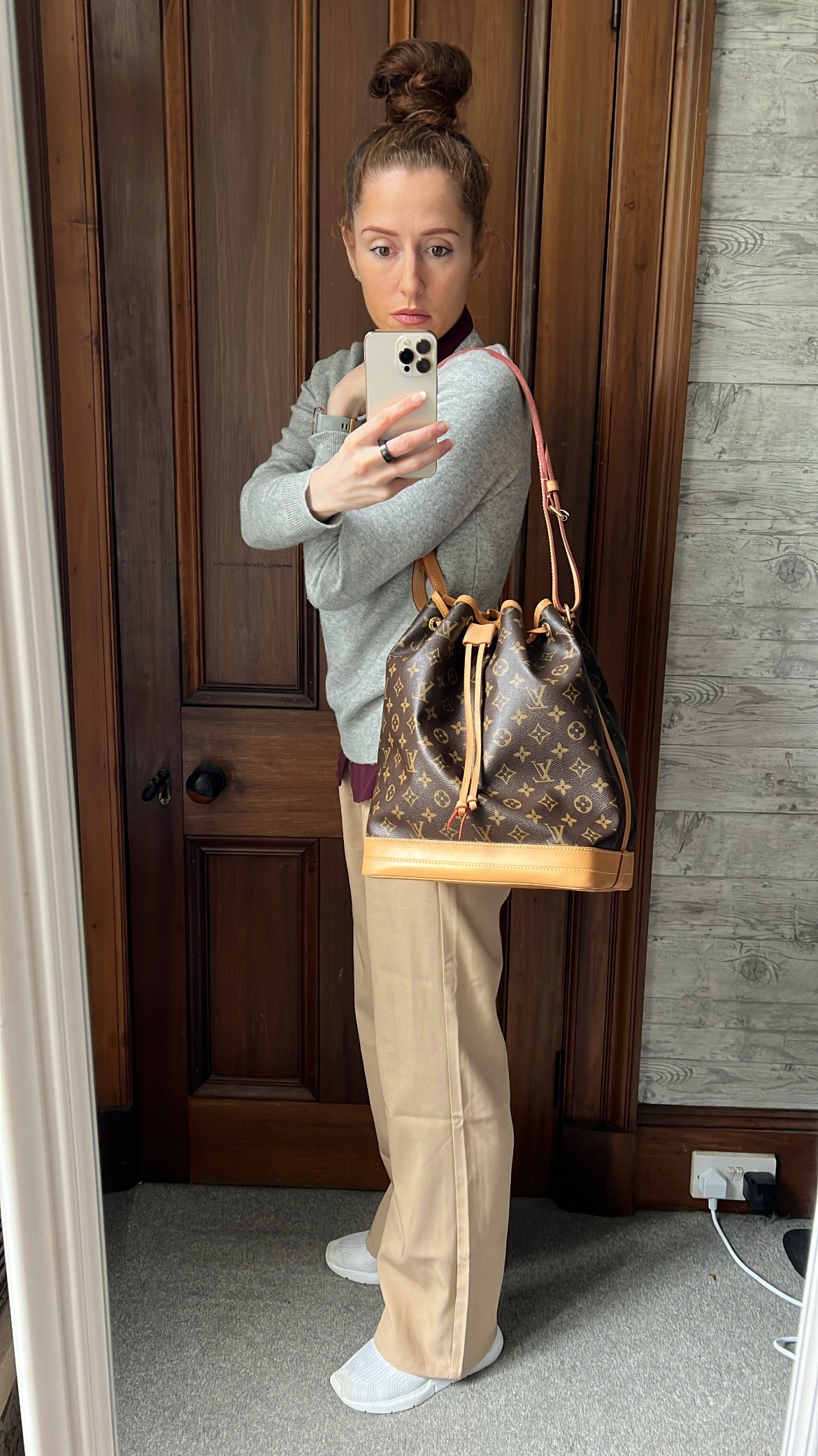 Louis Vuitton Noe GM Bucket Bag Monogram
