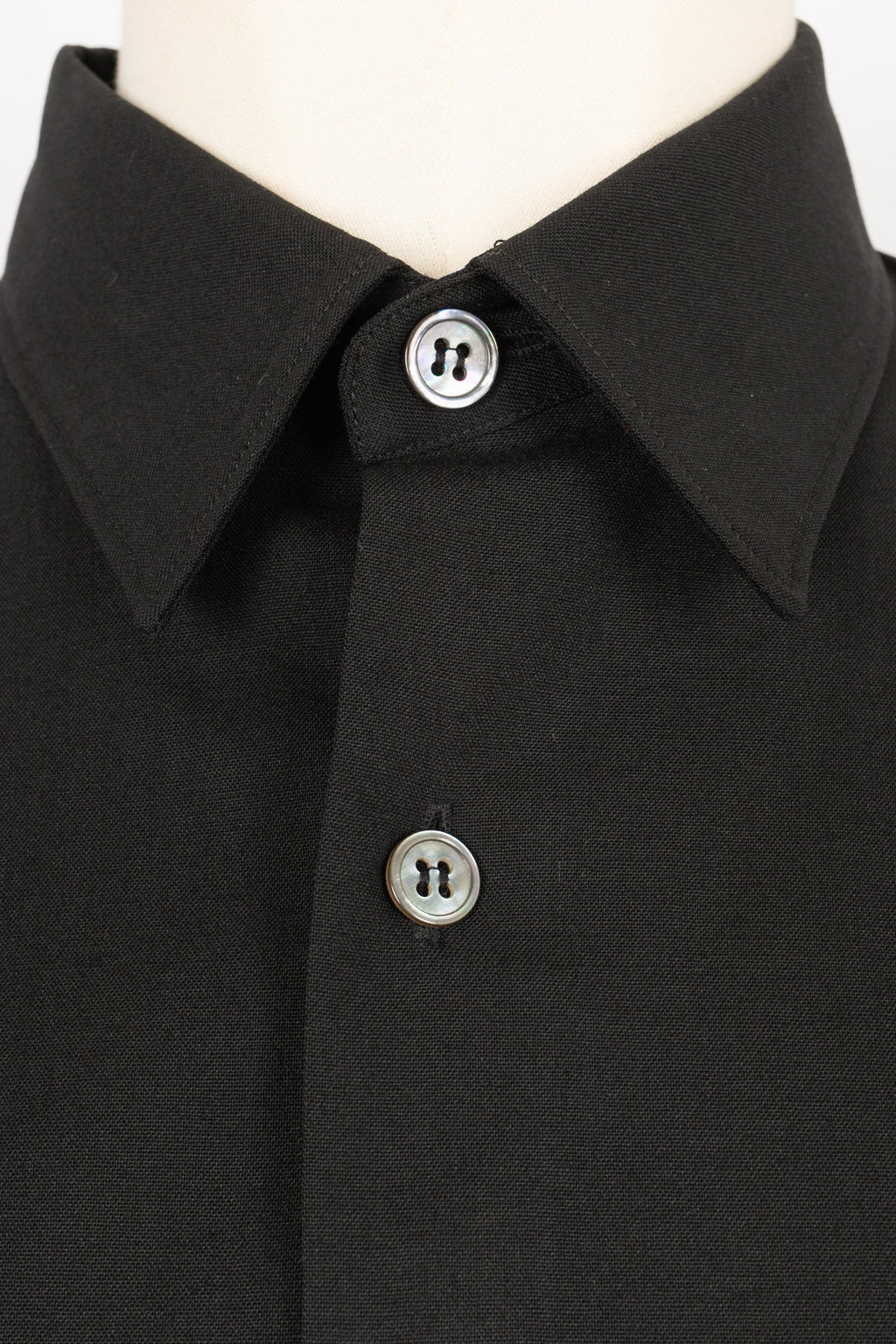 Chemise noire Yamamoto