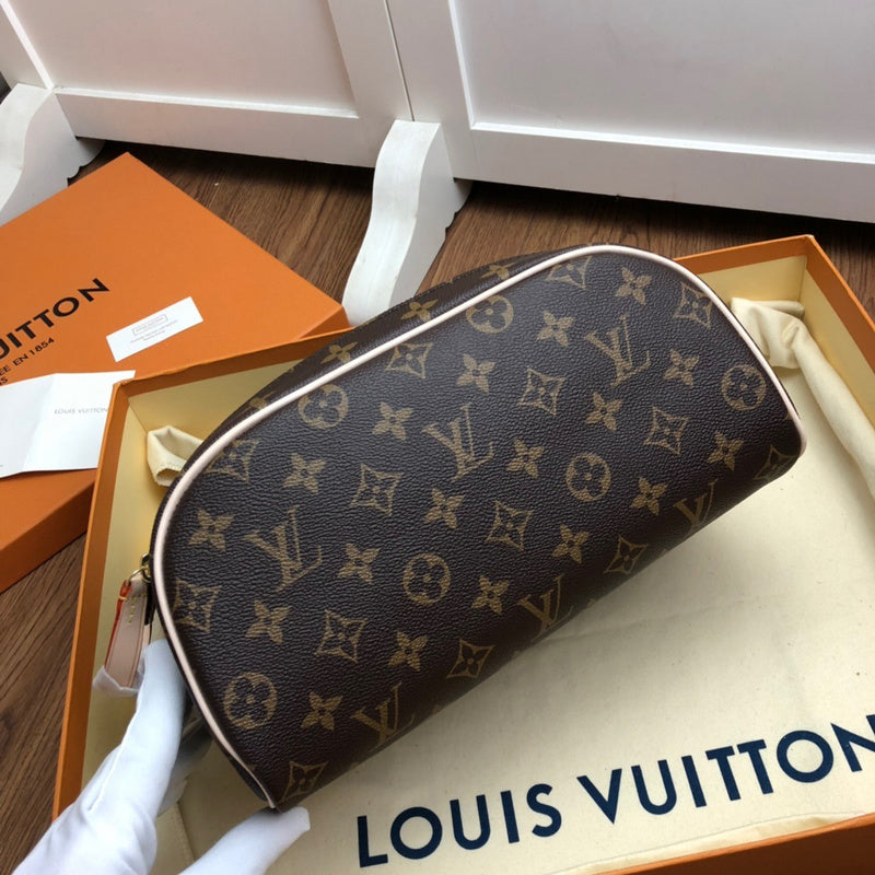 LOV2 Bags - Luxurious Bags  1920