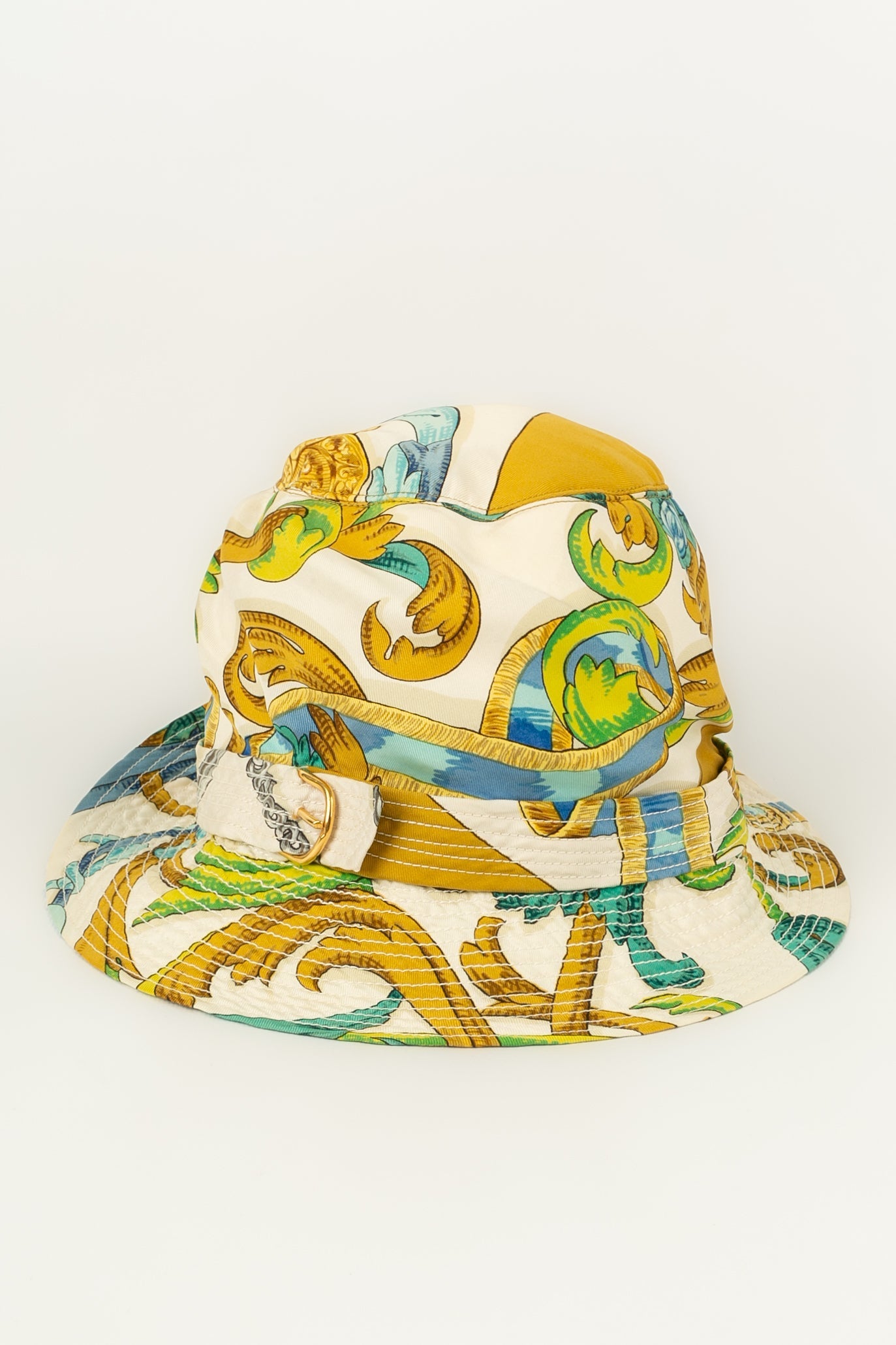 Chapeau en soie HermÃƒÆ’Ã‚Â¨s