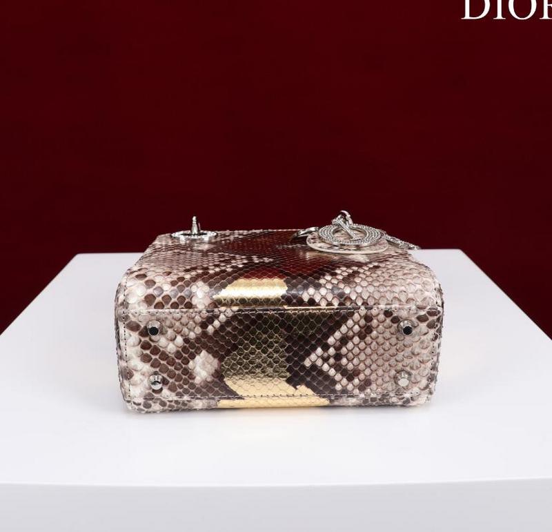 SAMCC - DOR Bags - 118